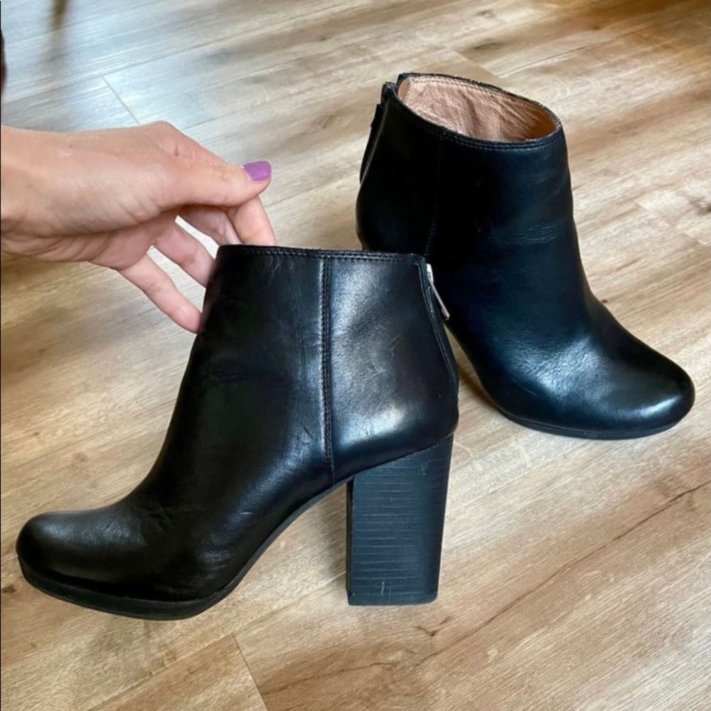 Black leather Madewell Pauline booties